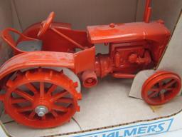 JLE (ERTL) Scale Models Allis Chalmers "U" Tractor