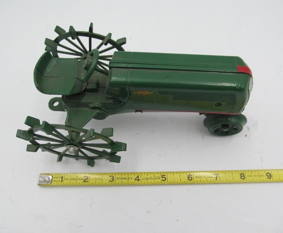 Oliver 70 Row Crop Tractor