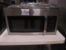 GE Under Cabinet Mount Microwave