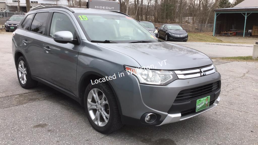 2015 Mitsubishi Outlander SE I4, 2.4L