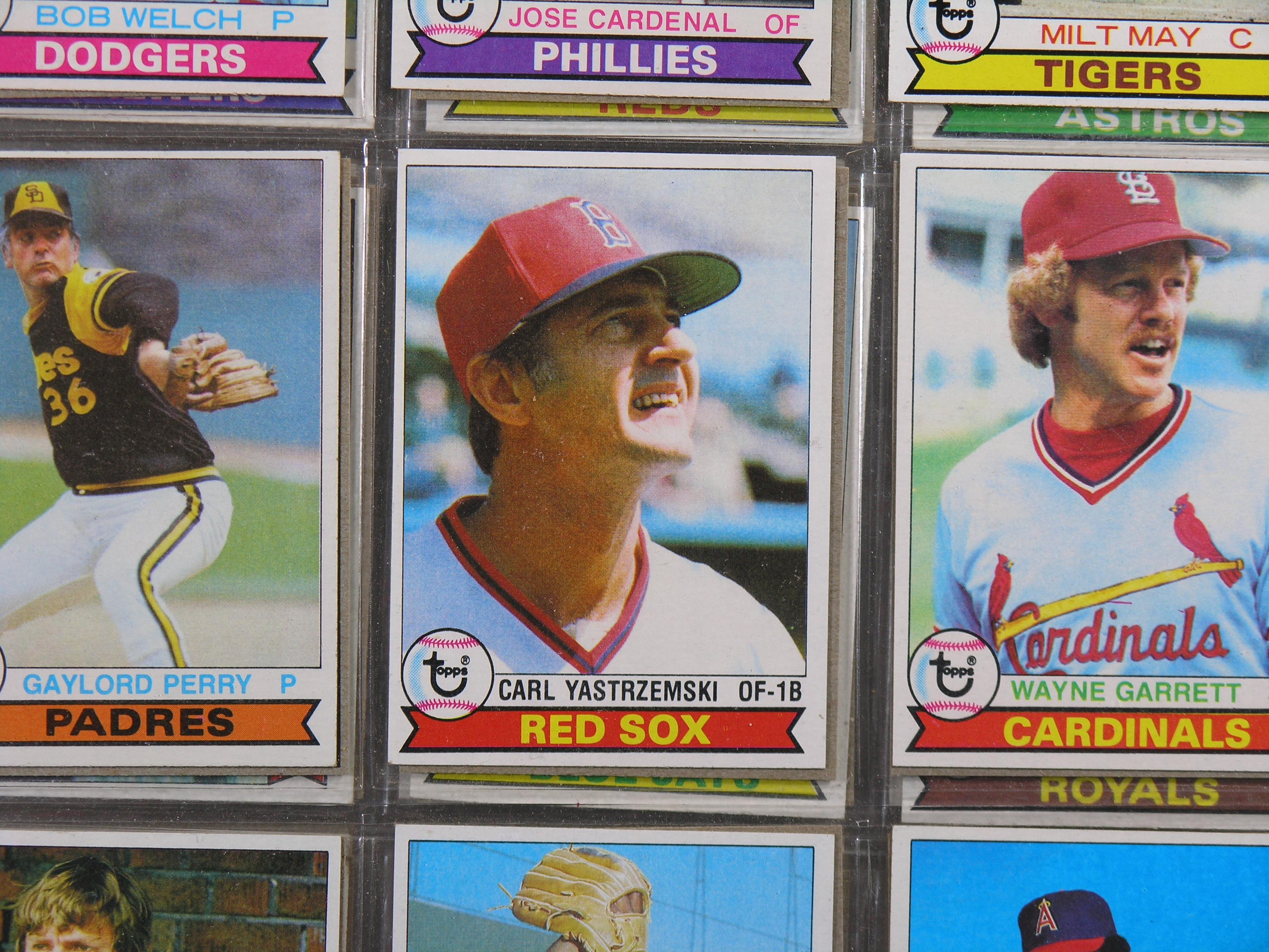 1979 Topps Baseball Card Complete Set. Includes Rookie Ozzie Smith and Many