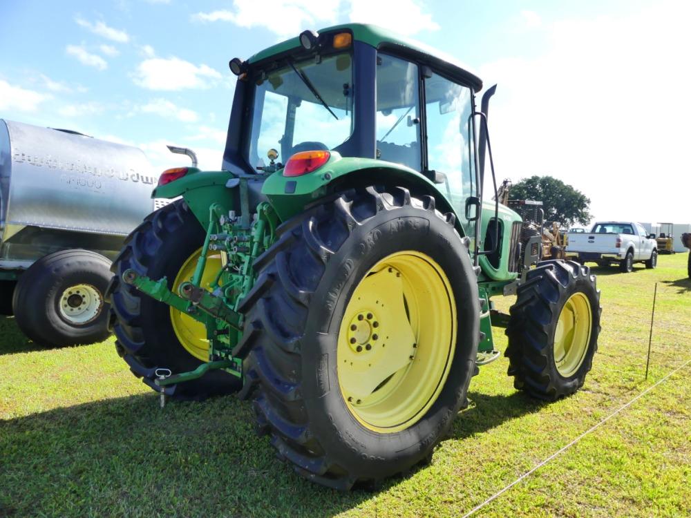 John Deere 6430