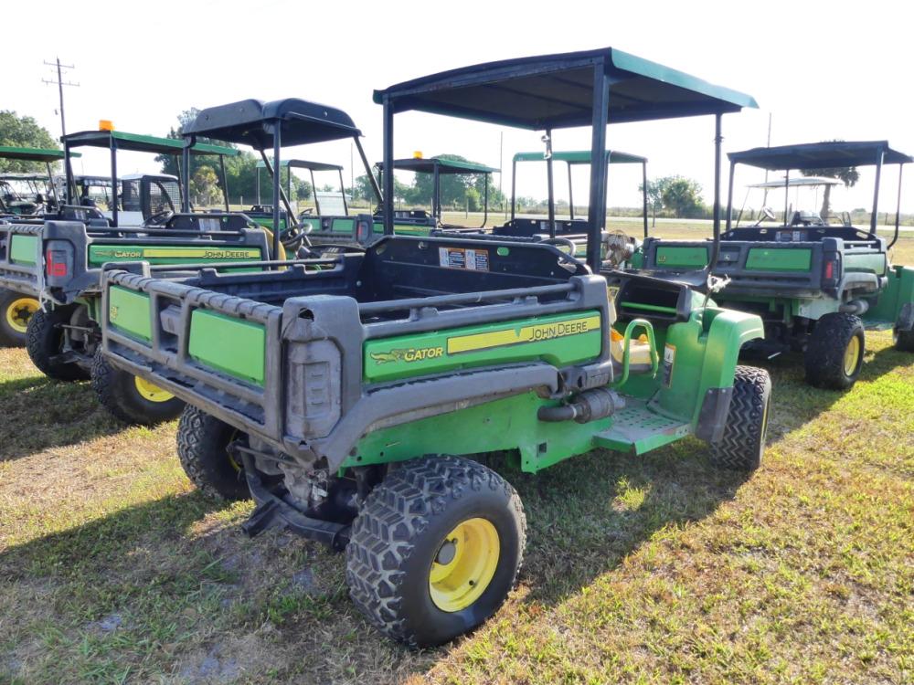 John Deere TX Gator