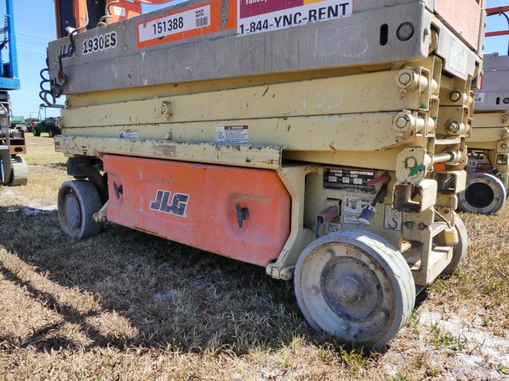 2006 JLG 1930ES