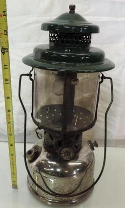 1929 patent Coleman 220B Sunshine of the night double mantle lantern.