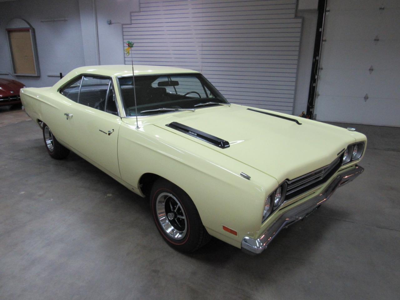 1969  PLYMOUTH ROAD RUNNER