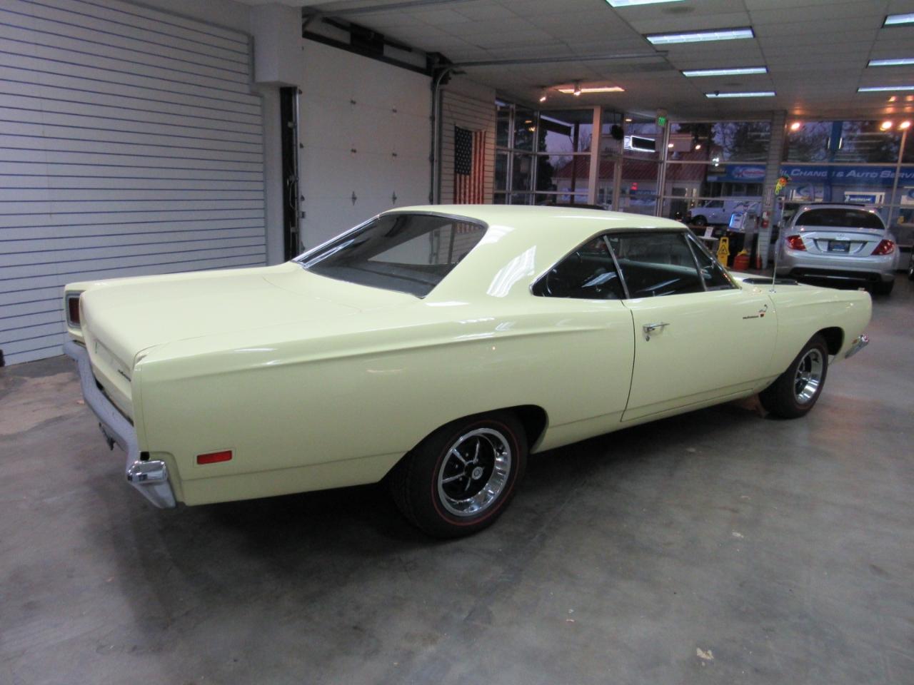 1969  PLYMOUTH ROAD RUNNER