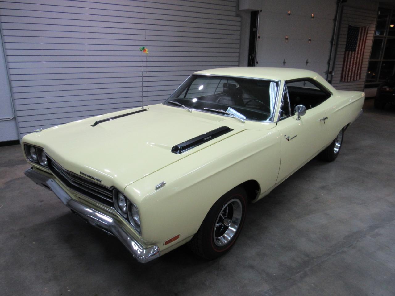 1969  PLYMOUTH ROAD RUNNER