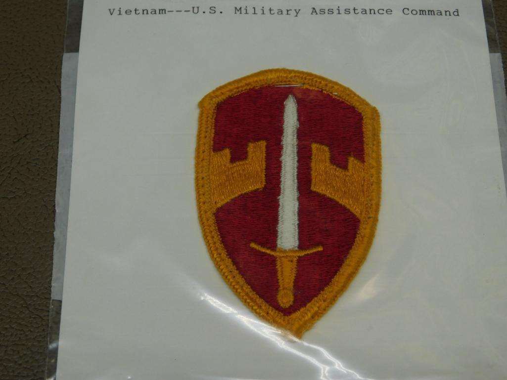 Military Medals & Patches