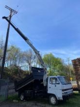 1993 Isuzu Diesel Knuckle Boom/Dump Truck (located offsite-please read full description)