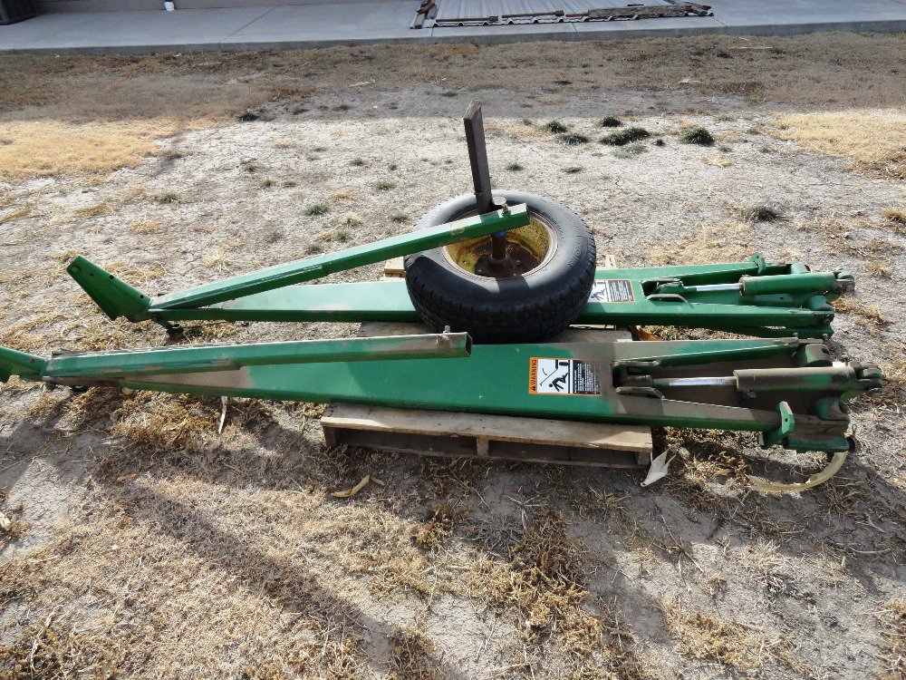JD 7100 12-Row Planter