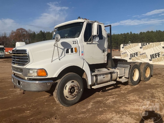 2007 STERLING TRUCK L9500 SERIES TANDEM AXLE DAY CAB TRUCK TRACTOR VIN: 2FWJAZCK27AY42002