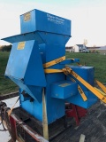 Goosen Industries 3 point chipper/Shredder. Used 1 year. Approx 6 times.
