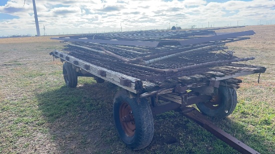 Farm Trailer w/ misc steel panels