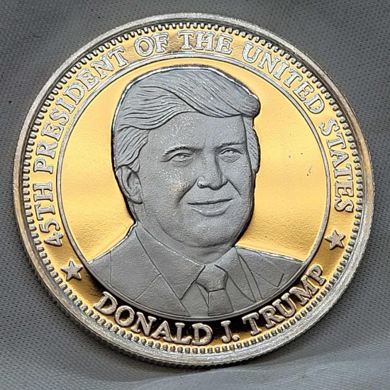 Donald Trump 1 Troy Oz .999 Fine Silver Round Coin