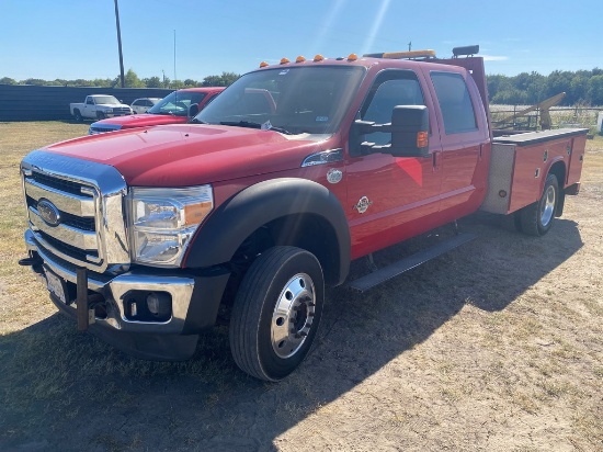 2015 Ford F450 Lariat Super Duty 6.7 Powerstroke with 8ft. Utility Bed