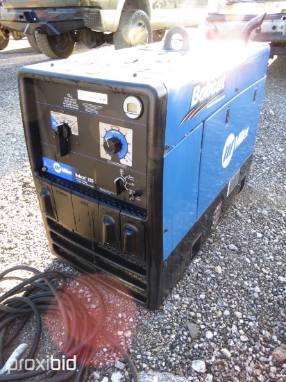 MILLER BOBCAT 225 WELDER (SHOWING APPX 371 HOURS,UP TO BUYER TO DO THEIR DUE DILLIGENCE TO CONFIRM M