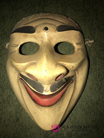 LR Wooden Face Mask