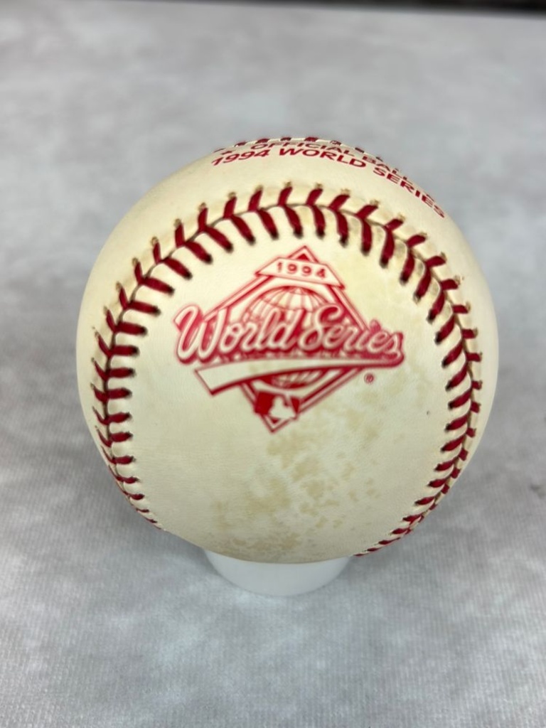 1994 Rawlings Official World Series Baseball, Art, Antiques & Collectibles  Collectibles Sports Memorabilia, Online Auctions