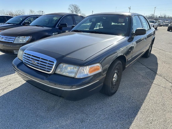 2005 FORD CROWN VIC  Unit# 1829