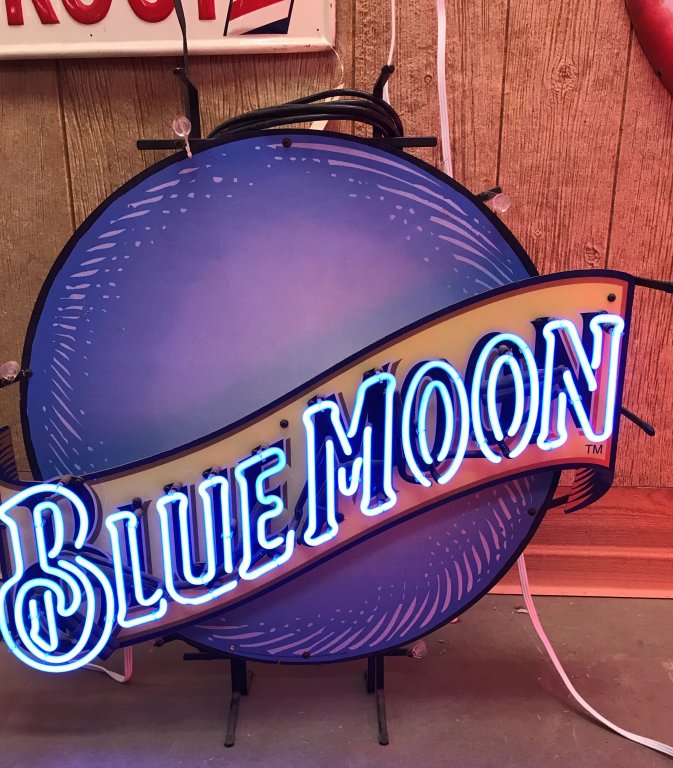Blue Moon Neon