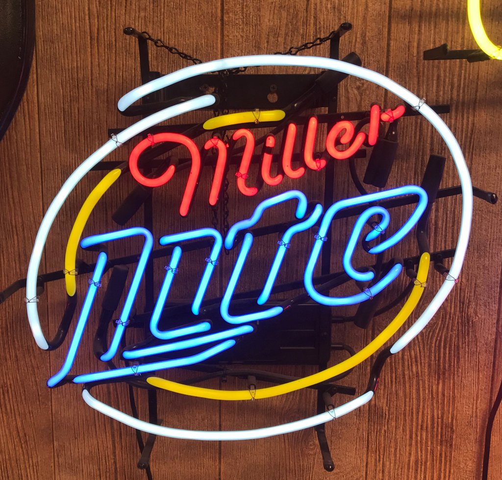 Miller Lite Neon  18