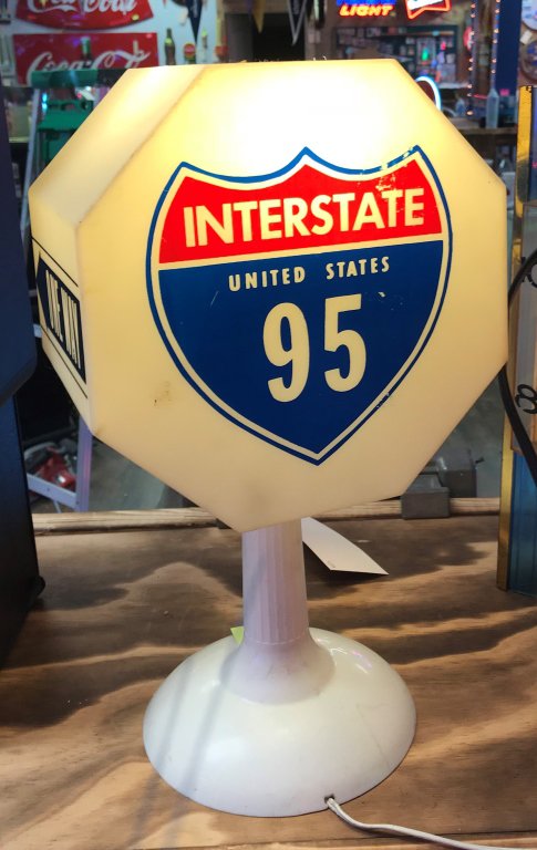 Interstate 95 Lamp 16-1/2