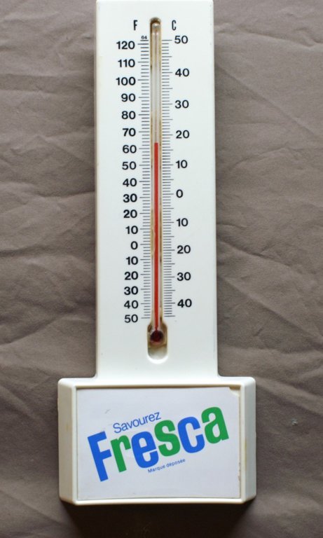 Fresca Plastic Thermometer 5