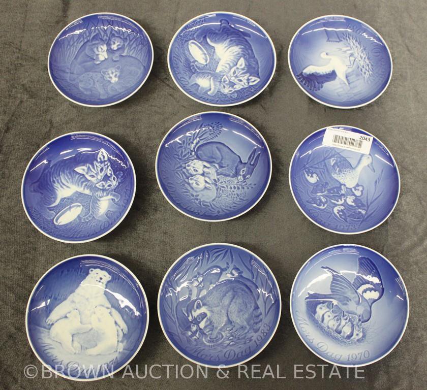 (9) B&G Mother's Day plates: 1970, 71, 73, 74, 81, 82, 83, 84