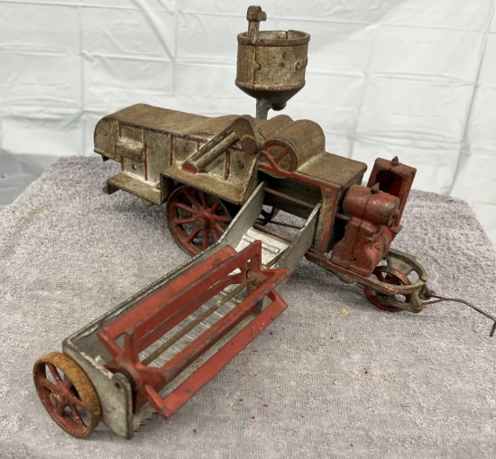 Large Absolute Farm and Cast Iron Toy Auction