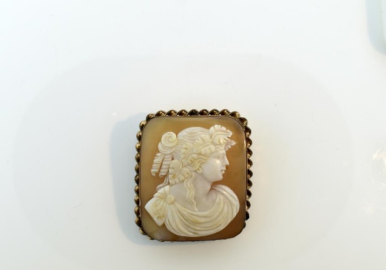 Classical 19th C Gold Filled Frame Shell Cameo