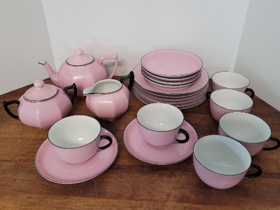 Zeh, Scherzer & Co. Pink Tea Set