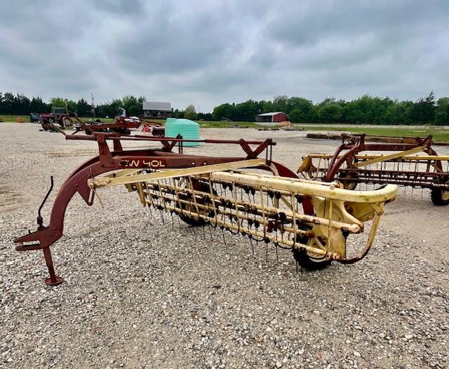 New Holland 256 Side Deliver Rake