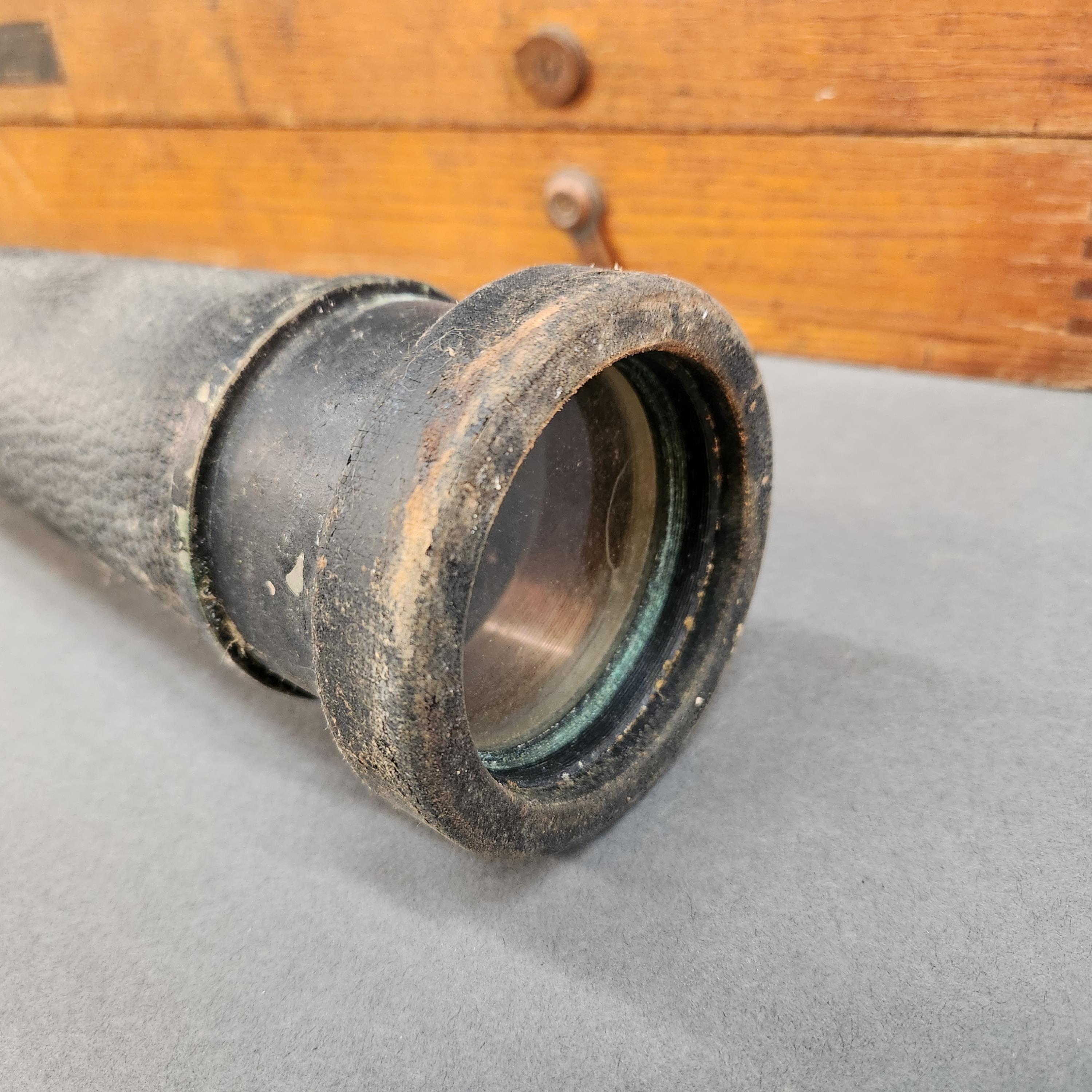 WWII USN Kollmorgan 16 power spyglass