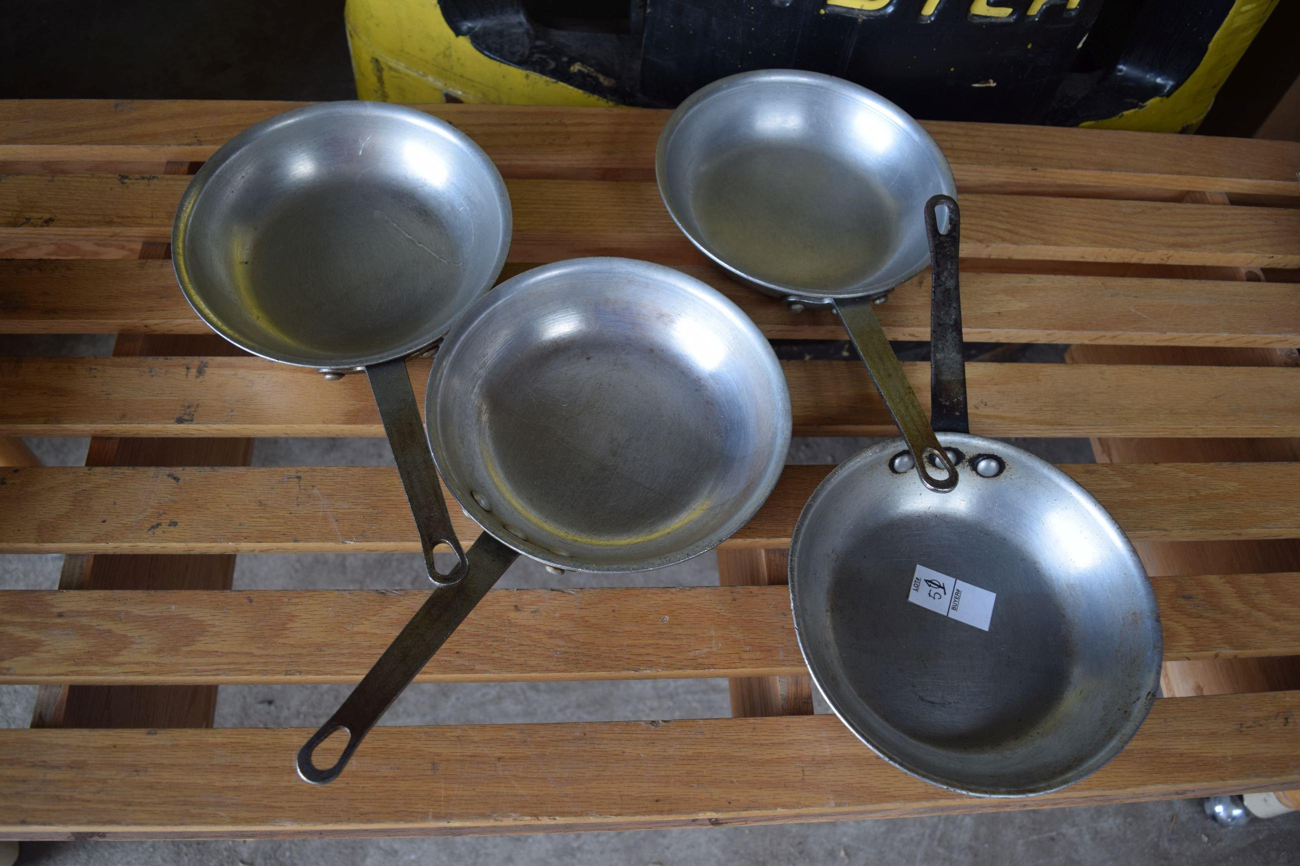 lot of 4- 8in thunder group saucepans