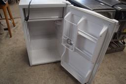 magic chef refrigerator