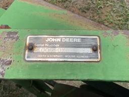 JOHN DEERE 650 SIDE DELIVERY RAKE