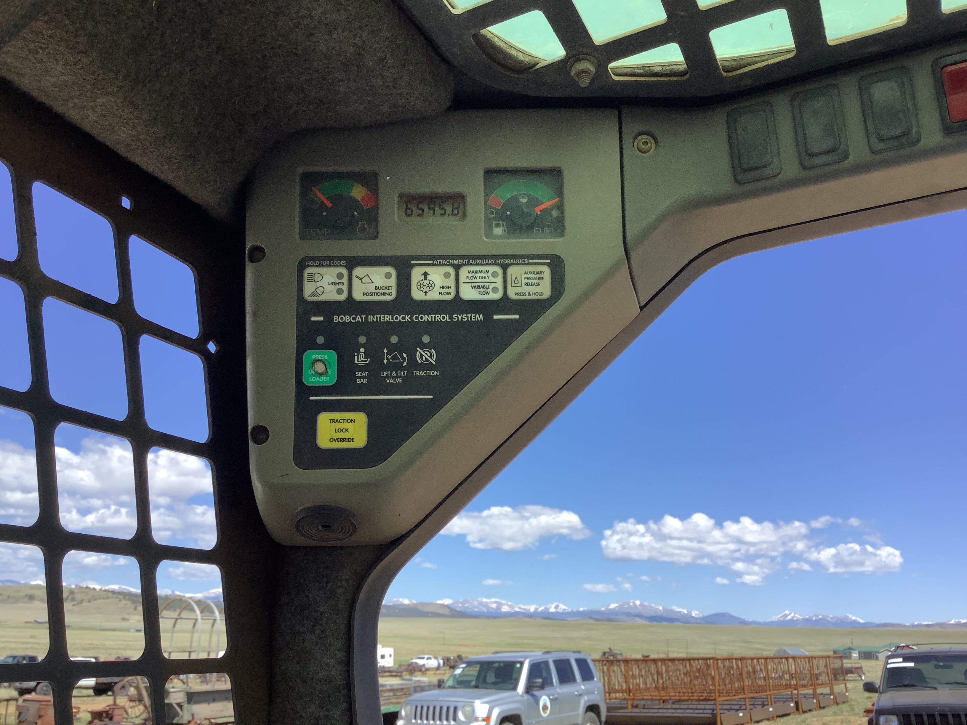 Bobcat 753 Skid Steer