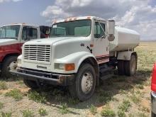 2001 International 4700 T444E Tender