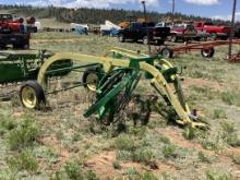 John Deere 858A Side-Delivery Rake