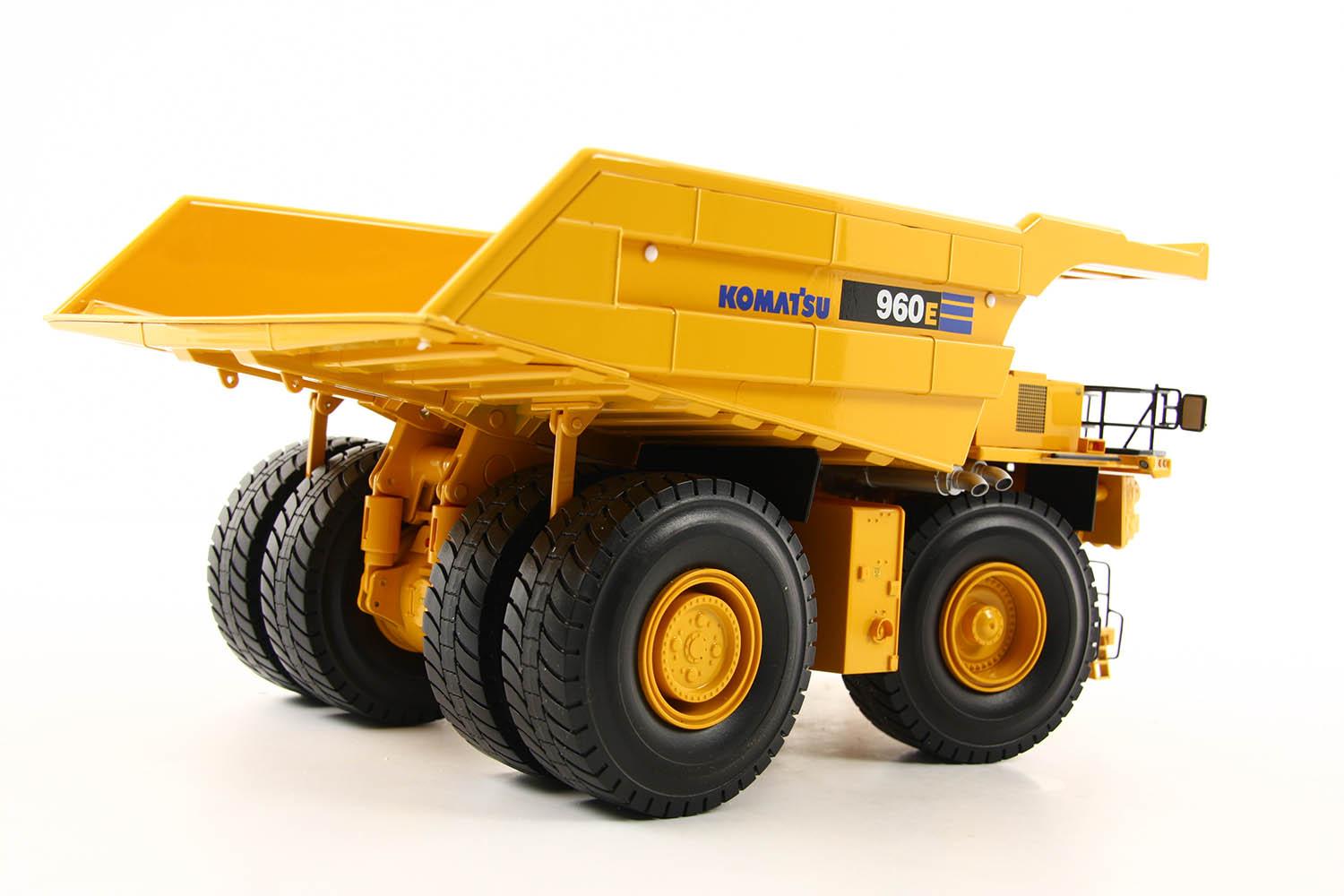 Komatsu 960E Mining Dump Truck