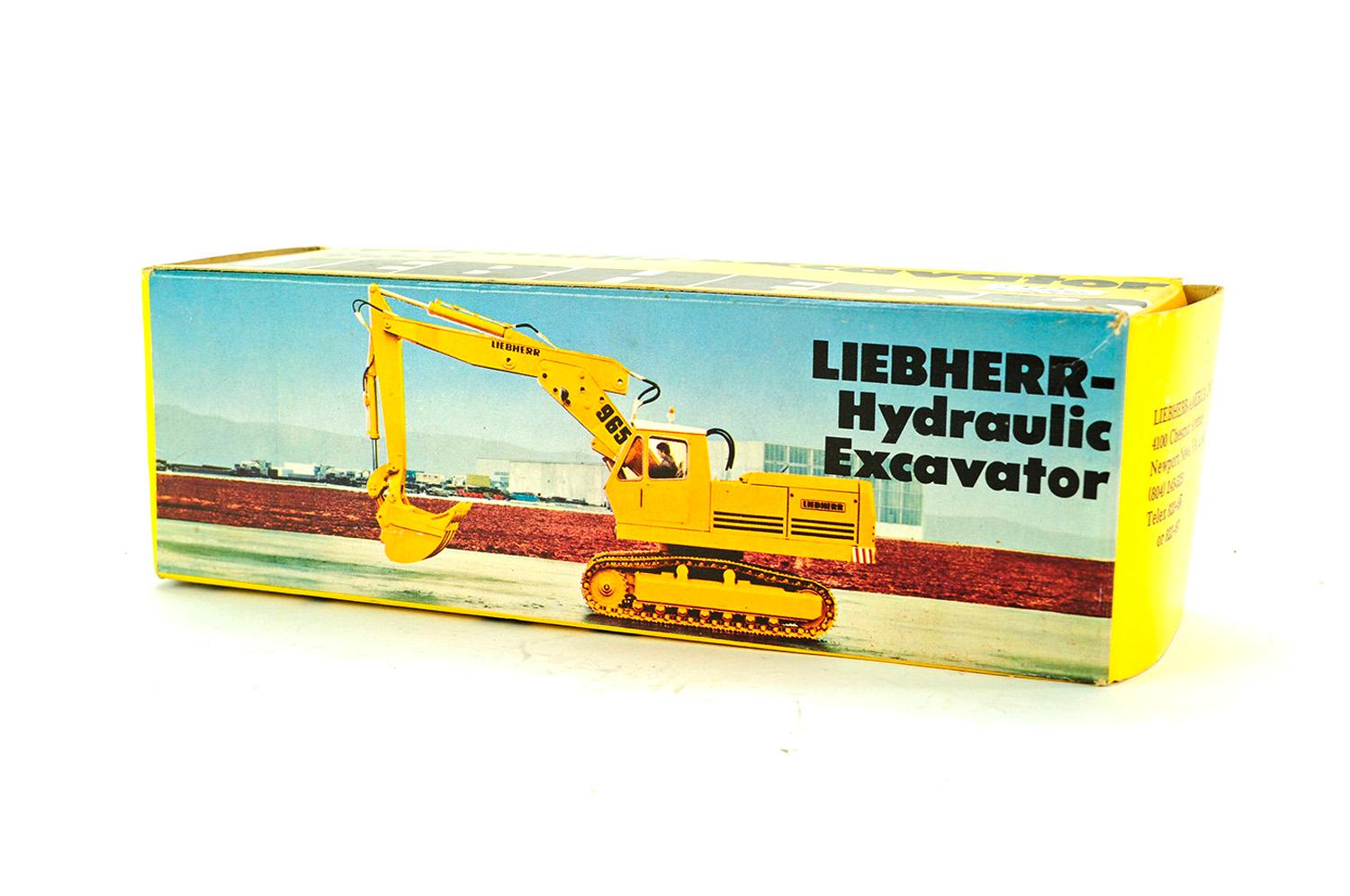 Liebherr R965 Excavator