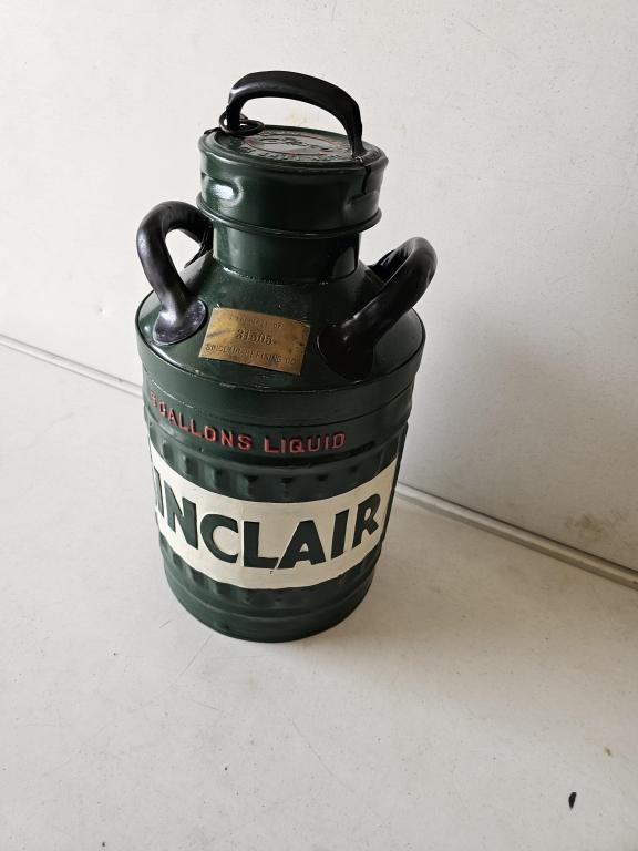 Sinclair 5 Gallon Oil Can