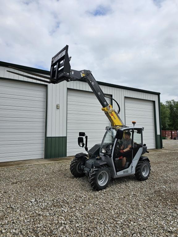 New/Unused 2024 Wacker Neuson TH412 Telehandler