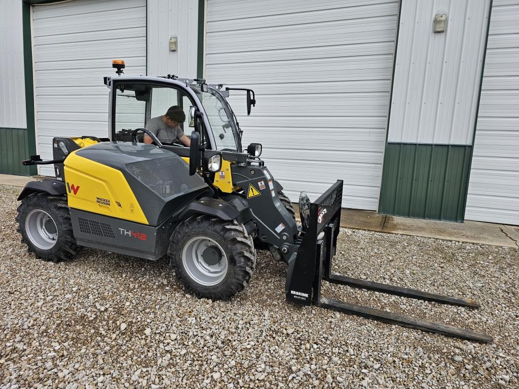 New/Unused 2024 Wacker Neuson TH412 Telehandler