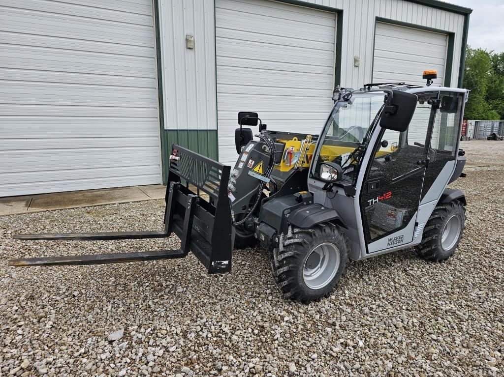 New/Unused 2024 Wacker Neuson TH412 Telehandler