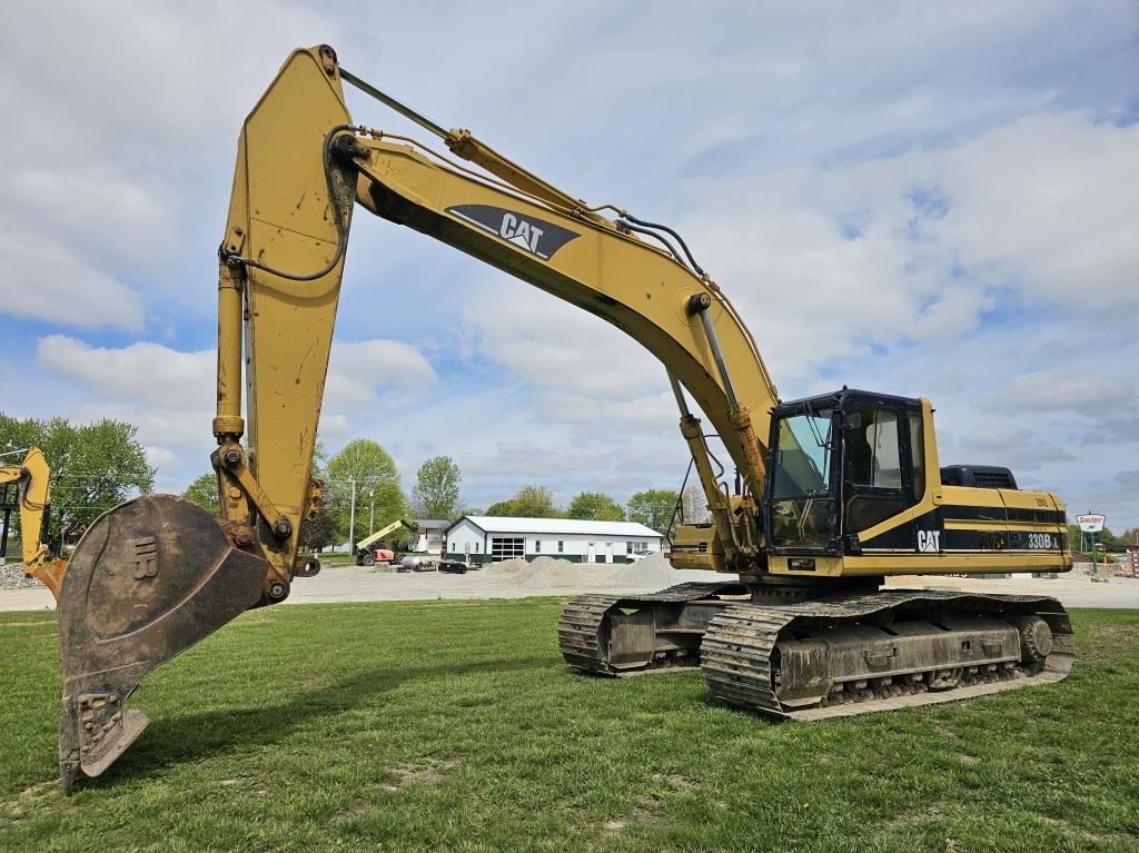 CAT 330B Excavator