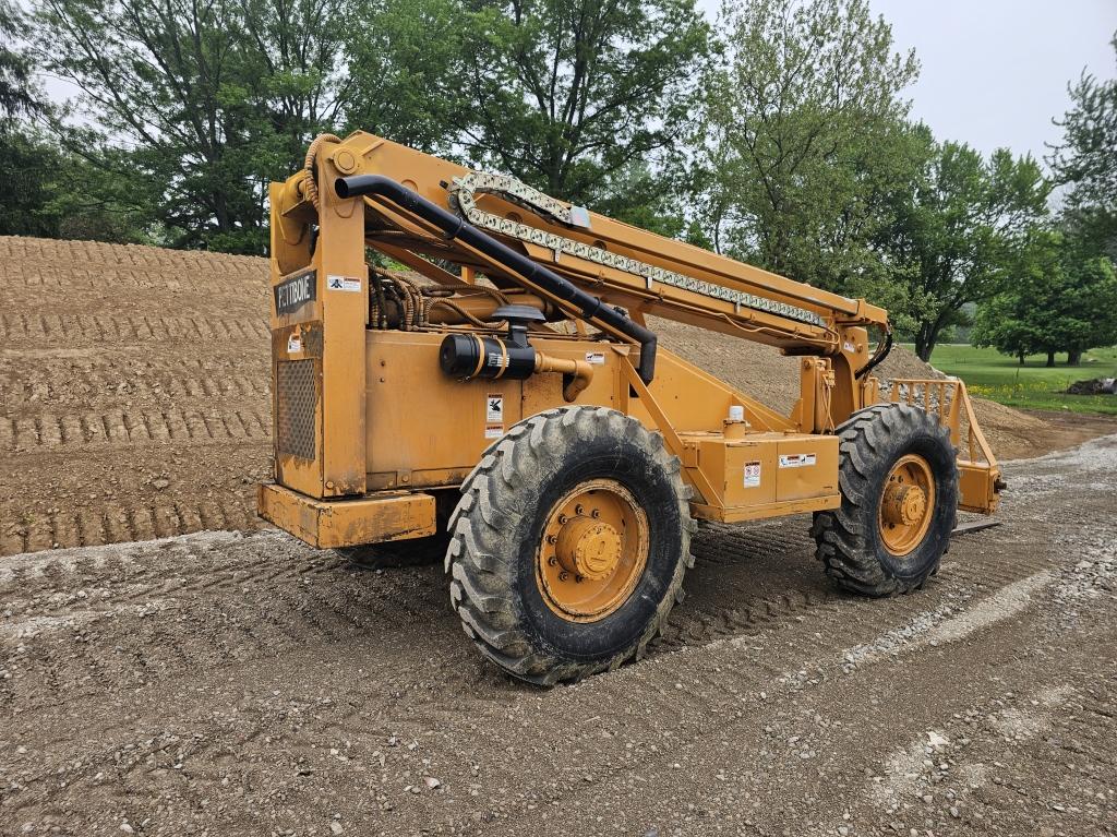 Pettibone 636 6000lb Telehandler