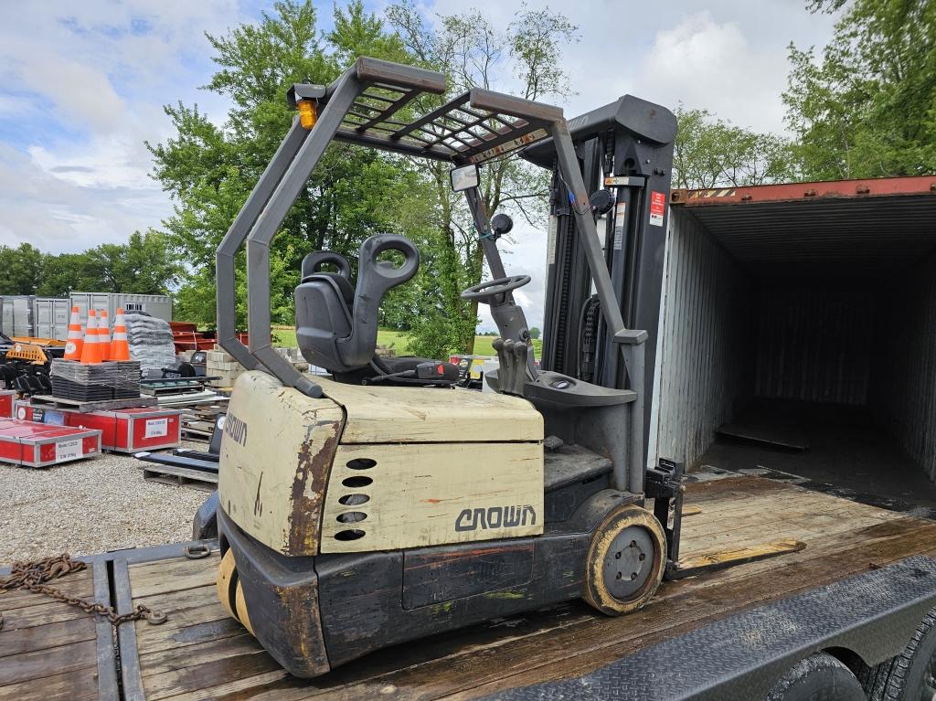 Crown Electric Forklift