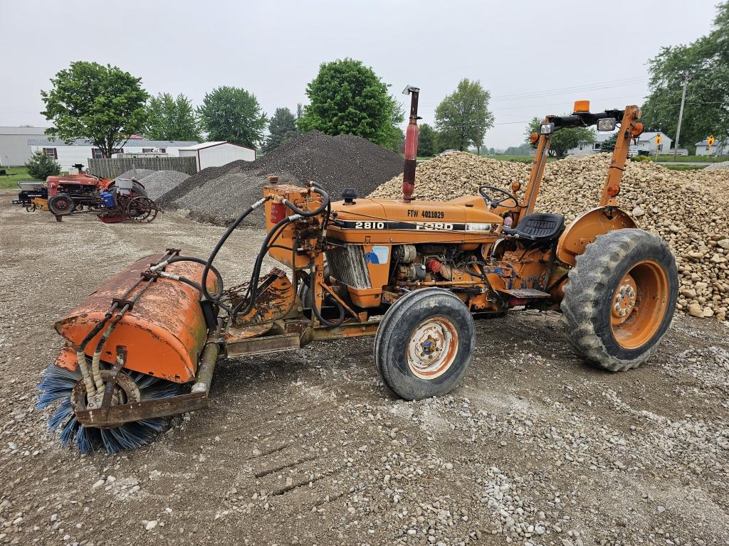 Ford 2810 Broom Tractor